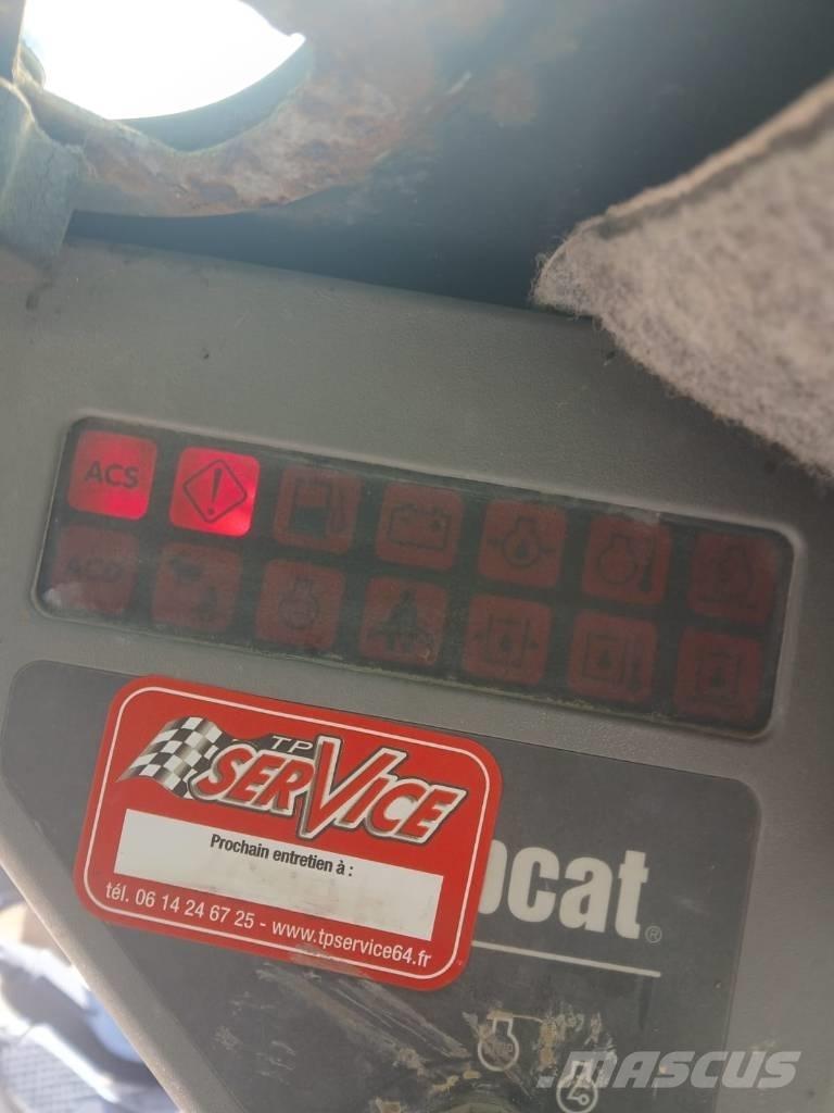 Bobcat T 190 Nakladalci goseničarji