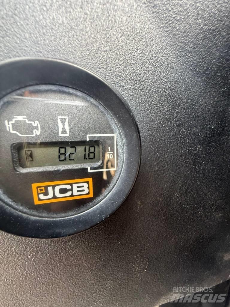 JCB 16 C-1, 821h Mini bagri <7t
