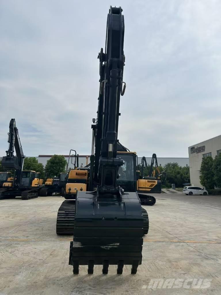 Hyundai HX 220 L Bagri goseničarji