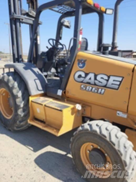 CASE 586H Terenski viličar