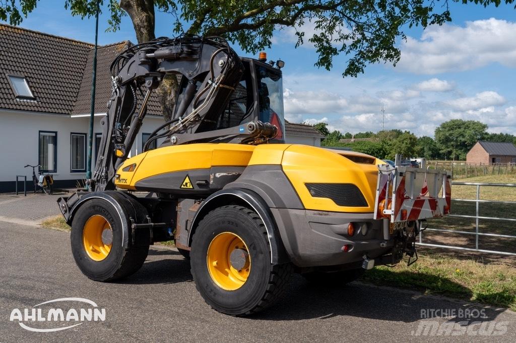 Mecalac 12 MTX Bagri na kolesih