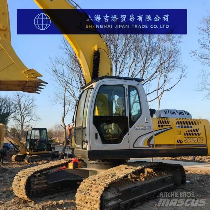 Kobelco SK 250 Bagri goseničarji