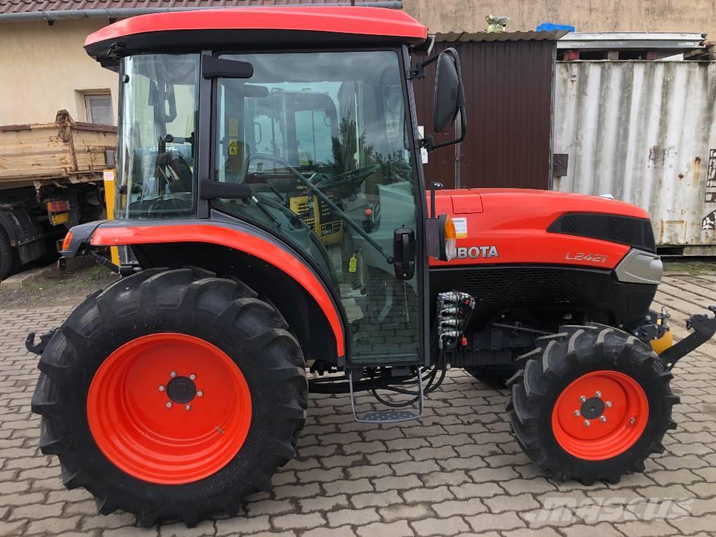 Kubota L2-421 Manjši traktorji