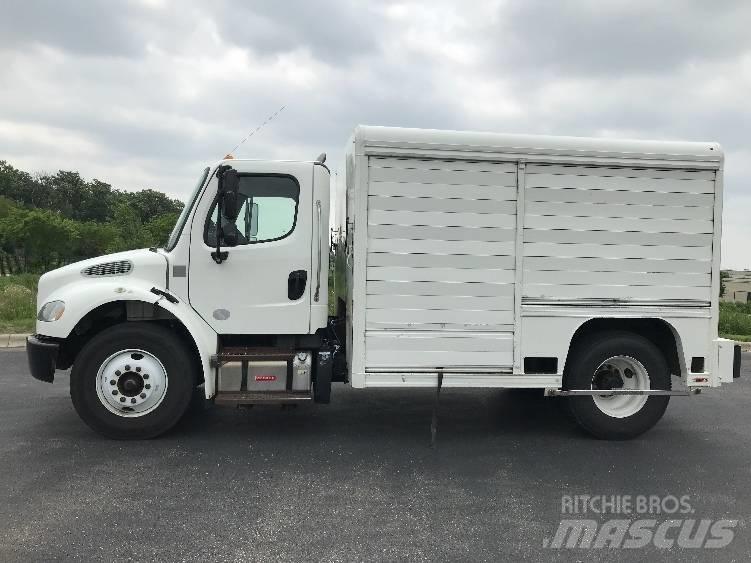 Freightliner M2 Tovornjaki za prevoz pijač