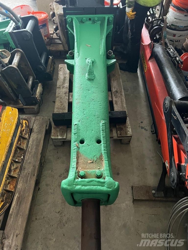 Montabert BRV 32 Kladiva
