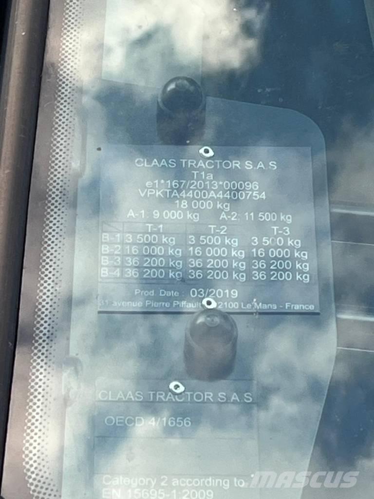 CLAAS Axion 920 Traktorji