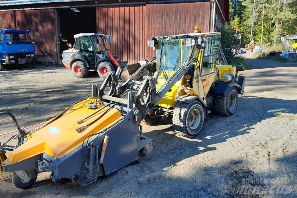 Wille 345 Mini nakladalci