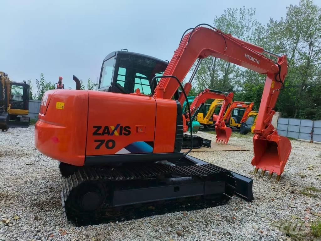 Hitachi ZX 70 Mini bagri <7t