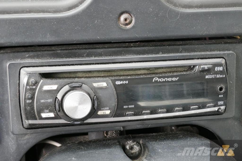 CAT 966H Kolesni nakladalci