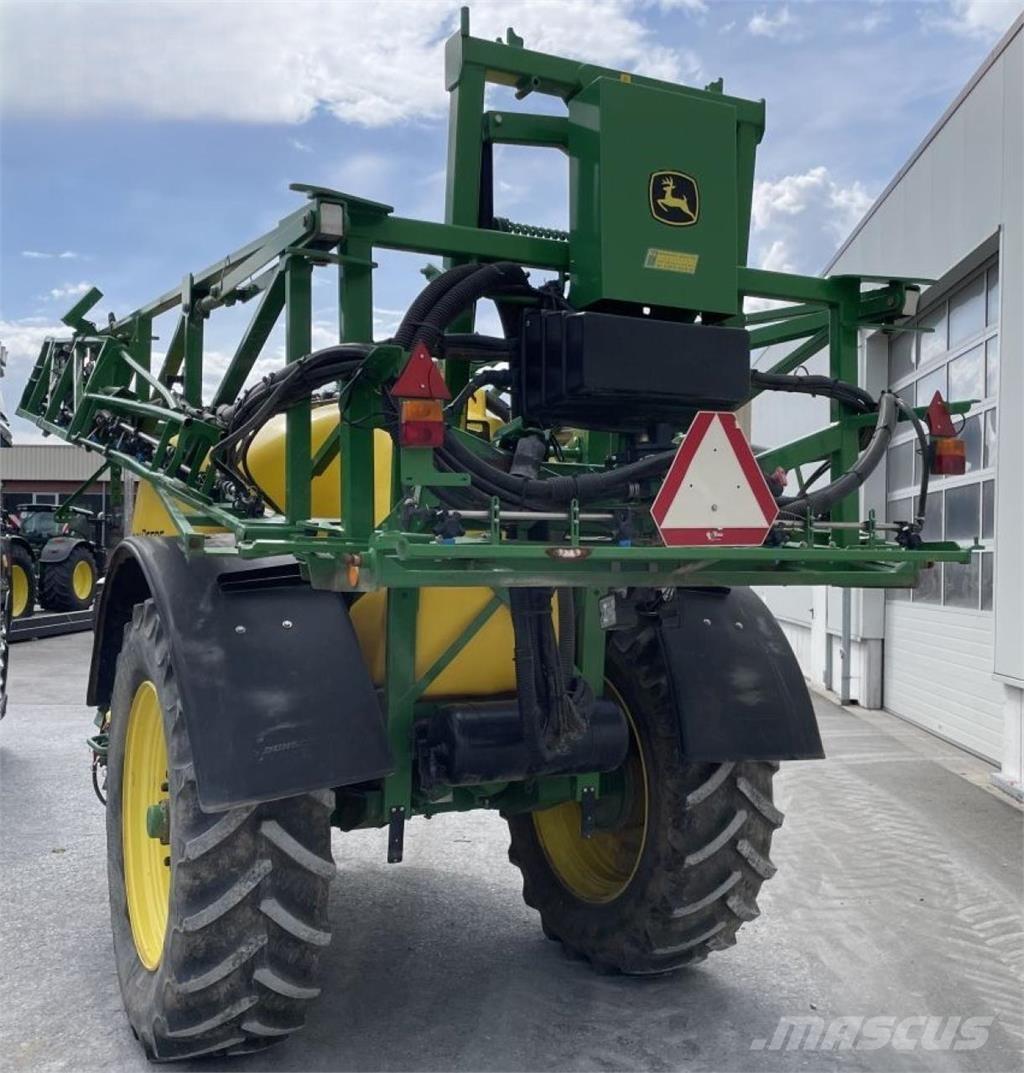 John Deere M 740 i Vlečne škropilnice