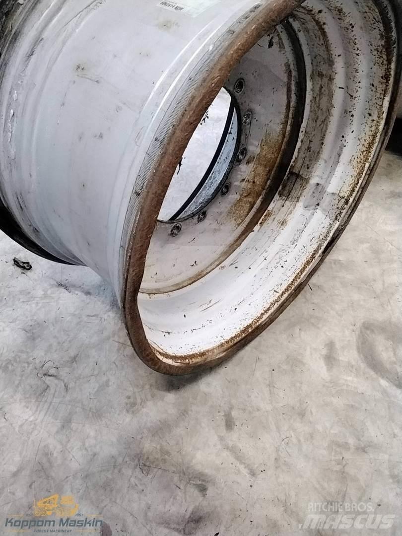 Valmet 901 20x34 Gume, kolesa in platišča