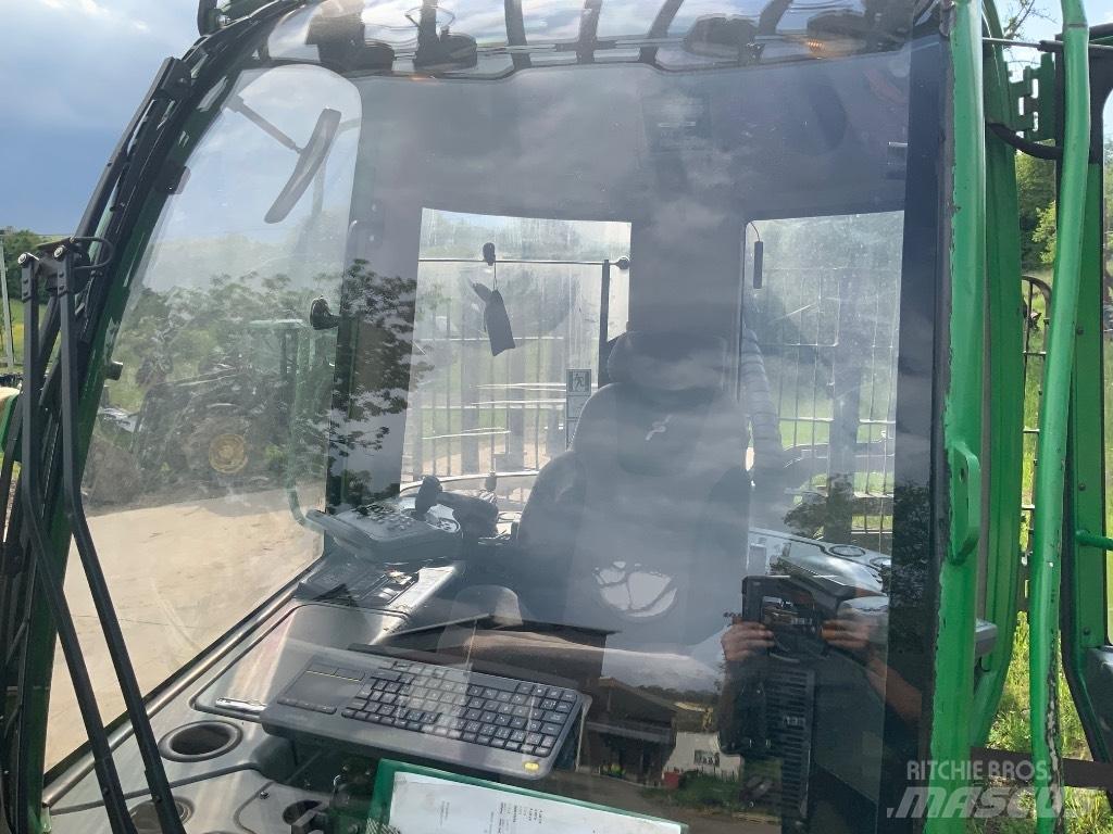 John Deere 1510 E Forwarderji