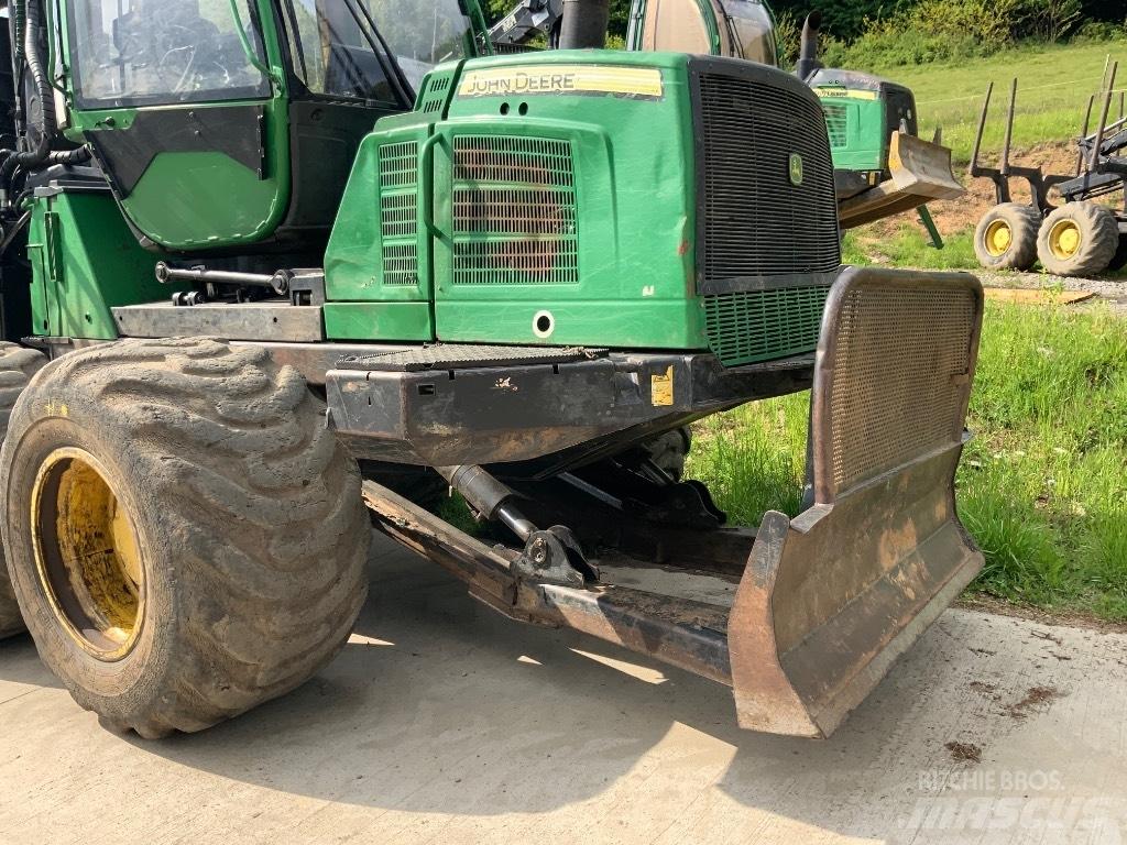 John Deere 1510 E Forwarderji