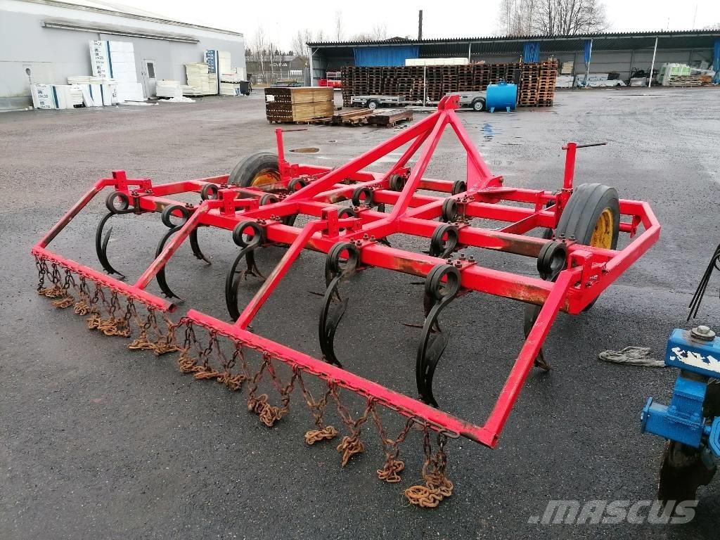 Kultivaattori 4m Kultivatorji