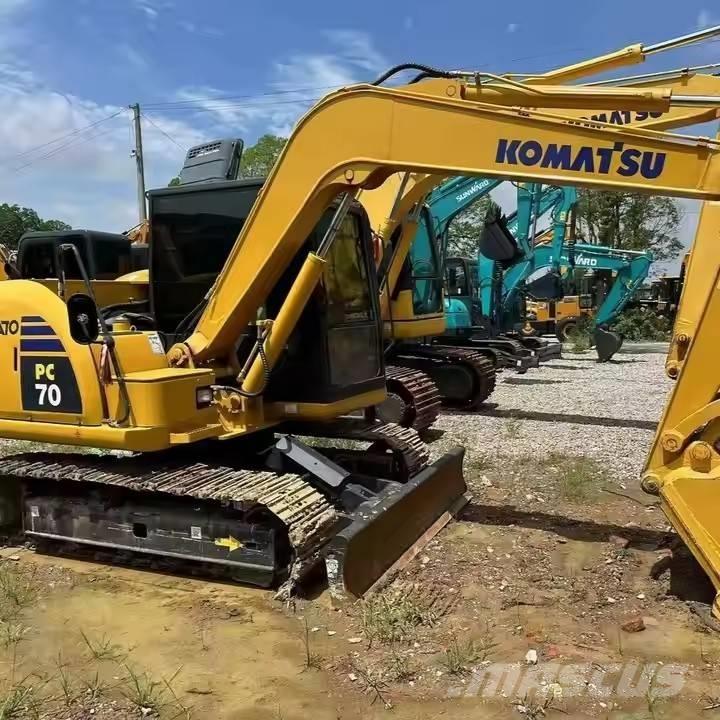 Komatsu PC 70 Bagri goseničarji