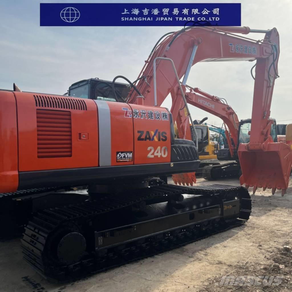 Hitachi ZX 240 Bagri goseničarji
