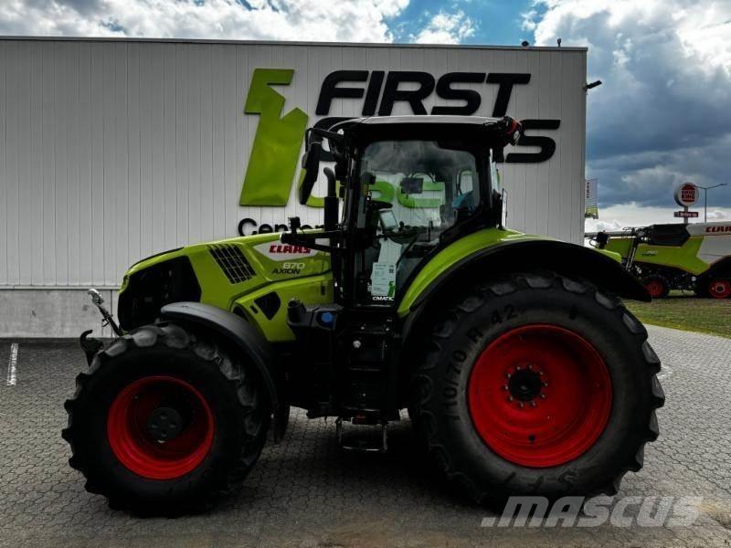 CLAAS AXION 870 Traktorji