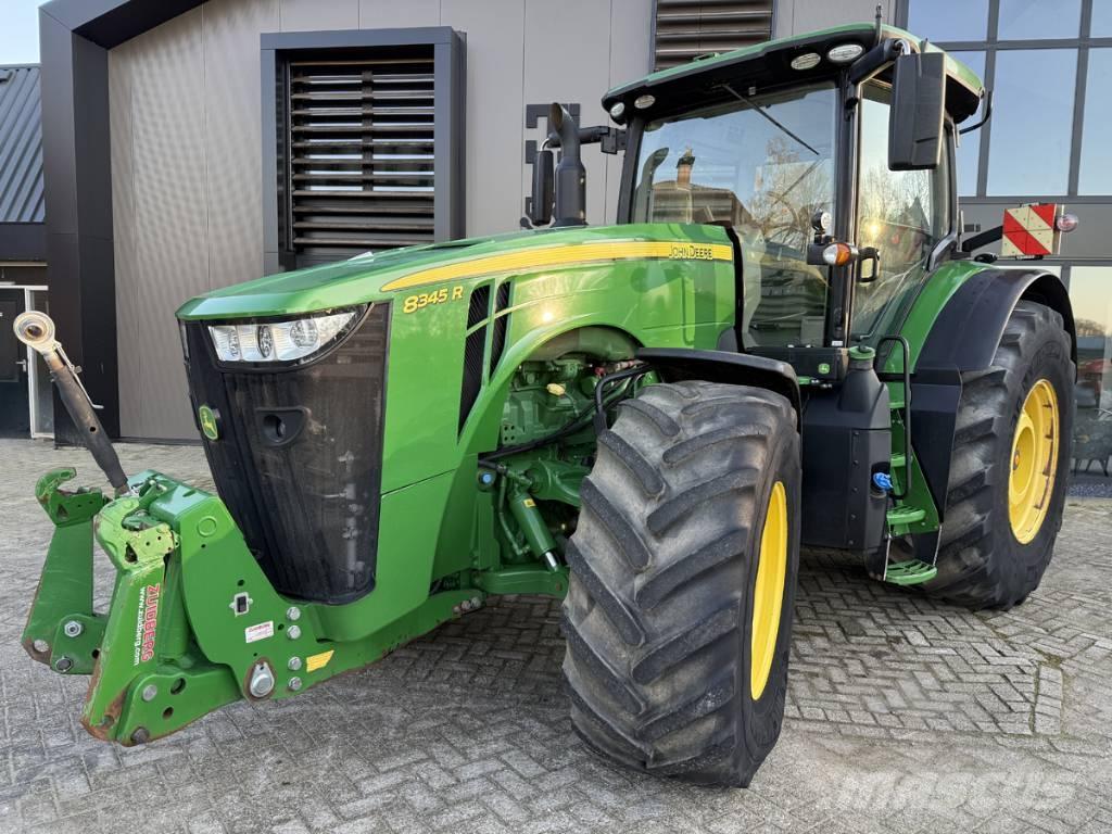 John Deere 8345 R Traktorji