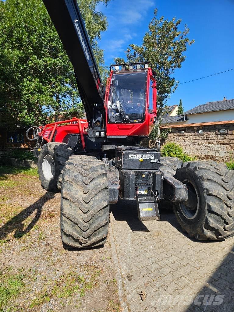Komatsu 951 Harvesterji