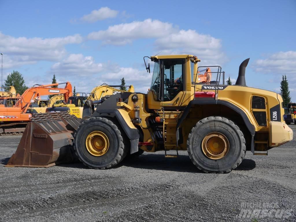 Volvo L 250 G Kolesni nakladalci