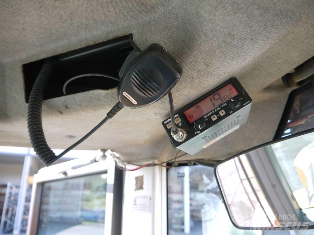 Volvo L 250 G Kolesni nakladalci