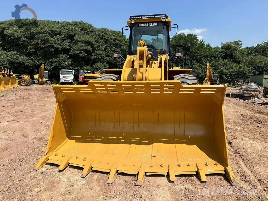 CAT 980 H Kolesni nakladalci