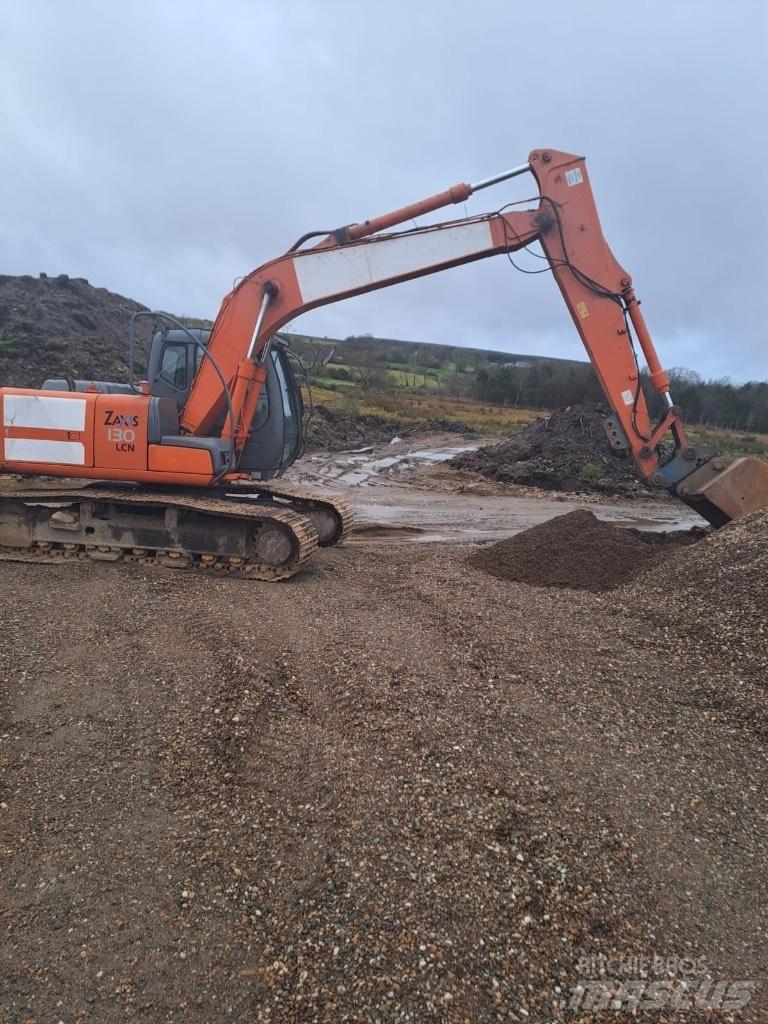 Hitachi Zx130-1 Bagri goseničarji