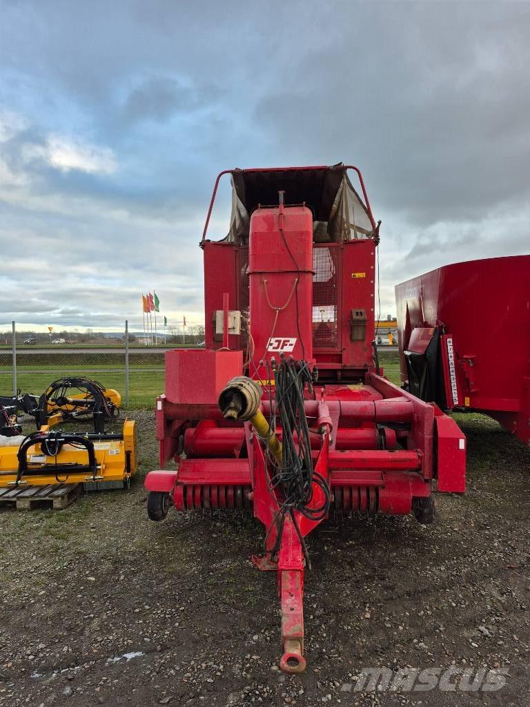 JF 3500 Samonakladalne prikolice