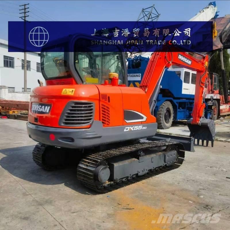 Doosan DX 55 Mini bagri <7t