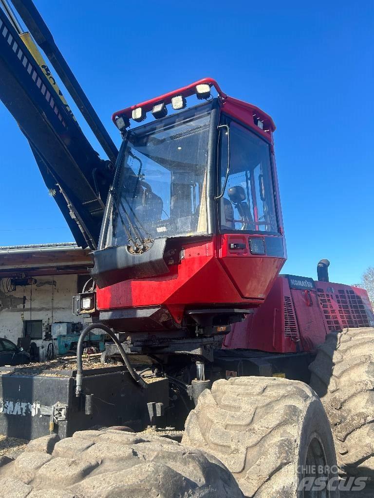 Komatsu 911.5 Harvesterji