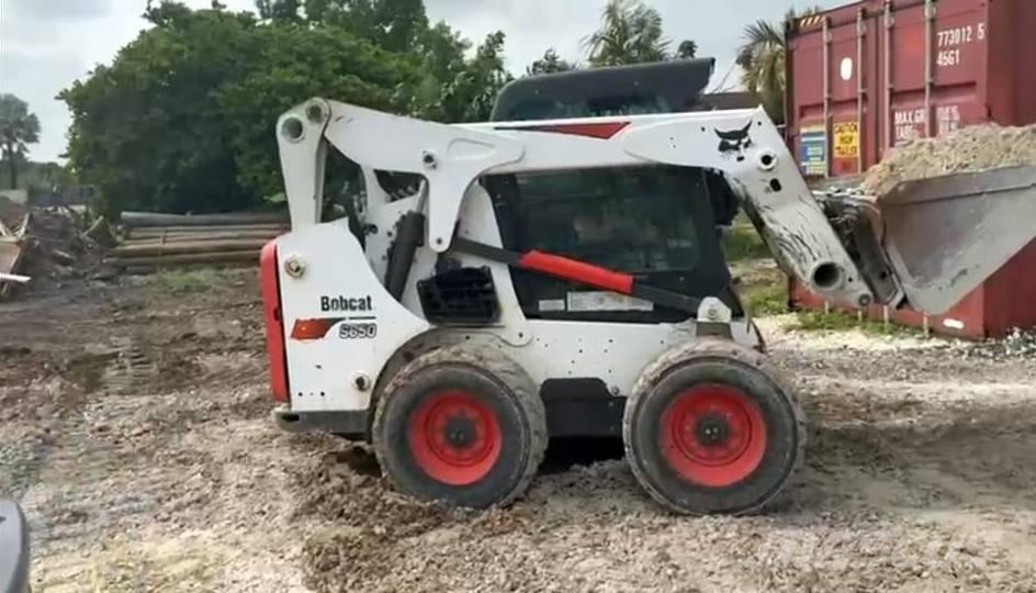 Bobcat S650 Skid steer mini nakladalci