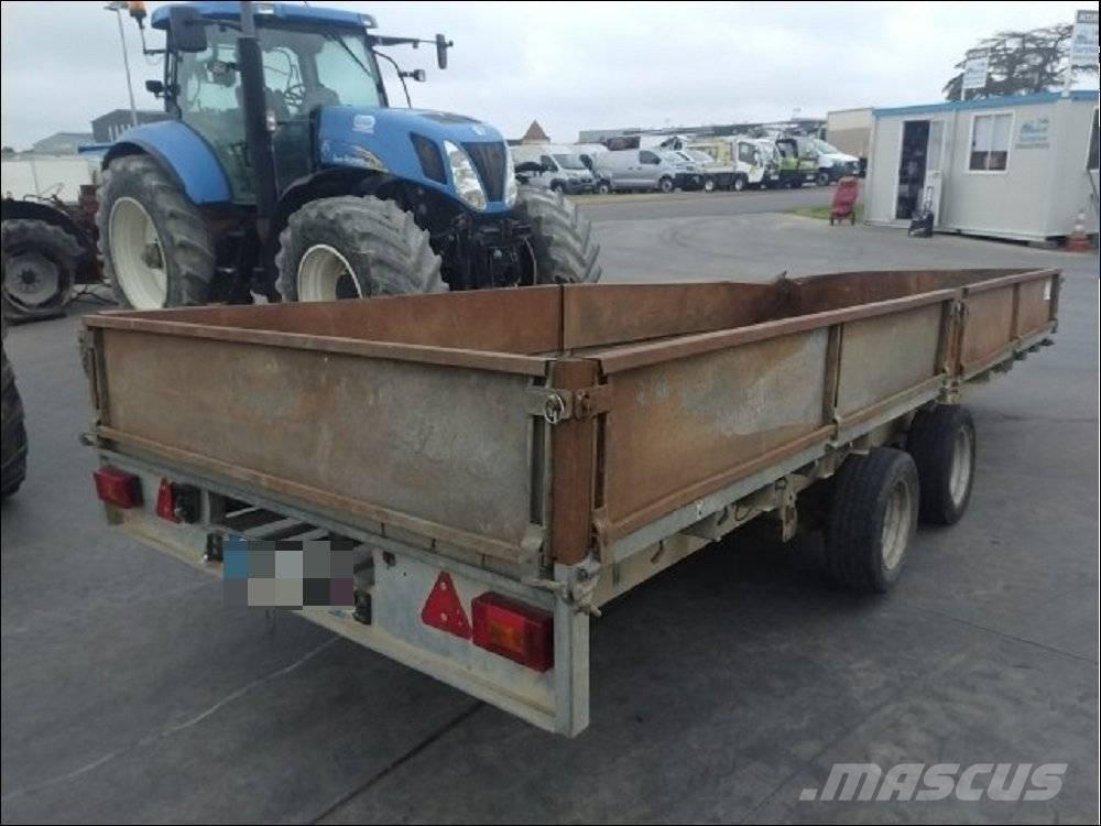 Ifor Williams BV 126 Avto prikolice