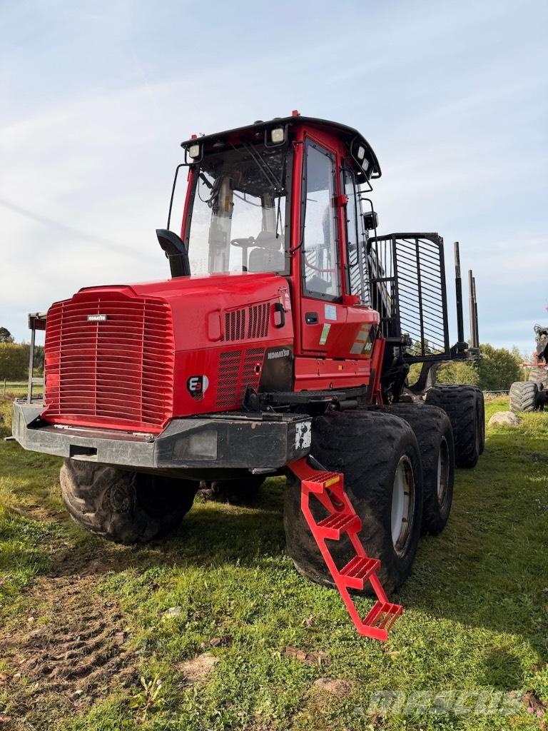 Komatsu 845 Forwarderji