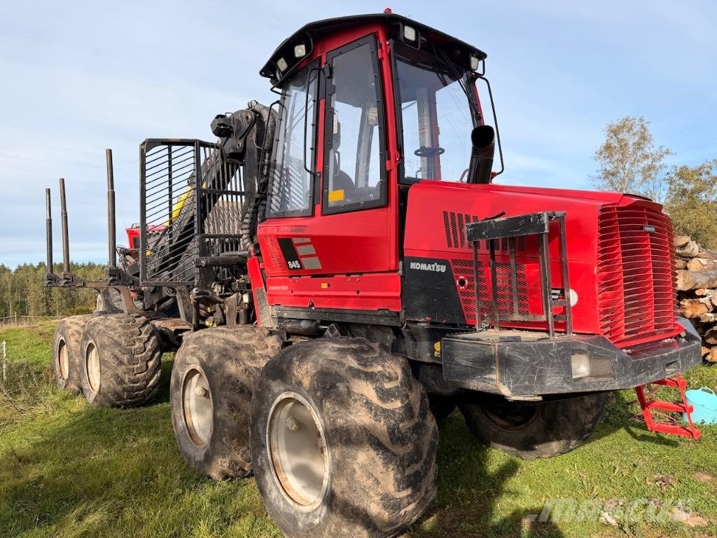 Komatsu 845 Forwarderji