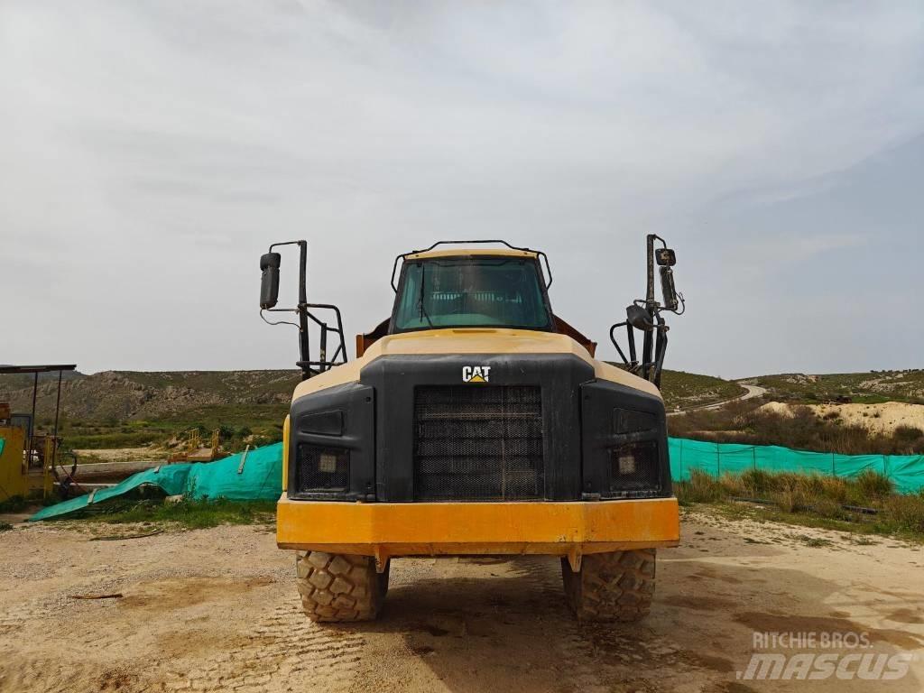 CAT 740B Zglobni demperji