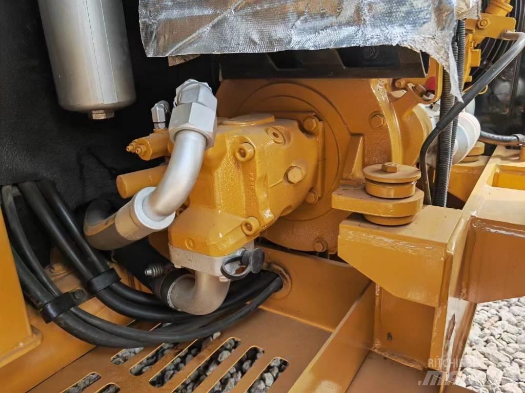 CAT 306 Mini bagri <7t