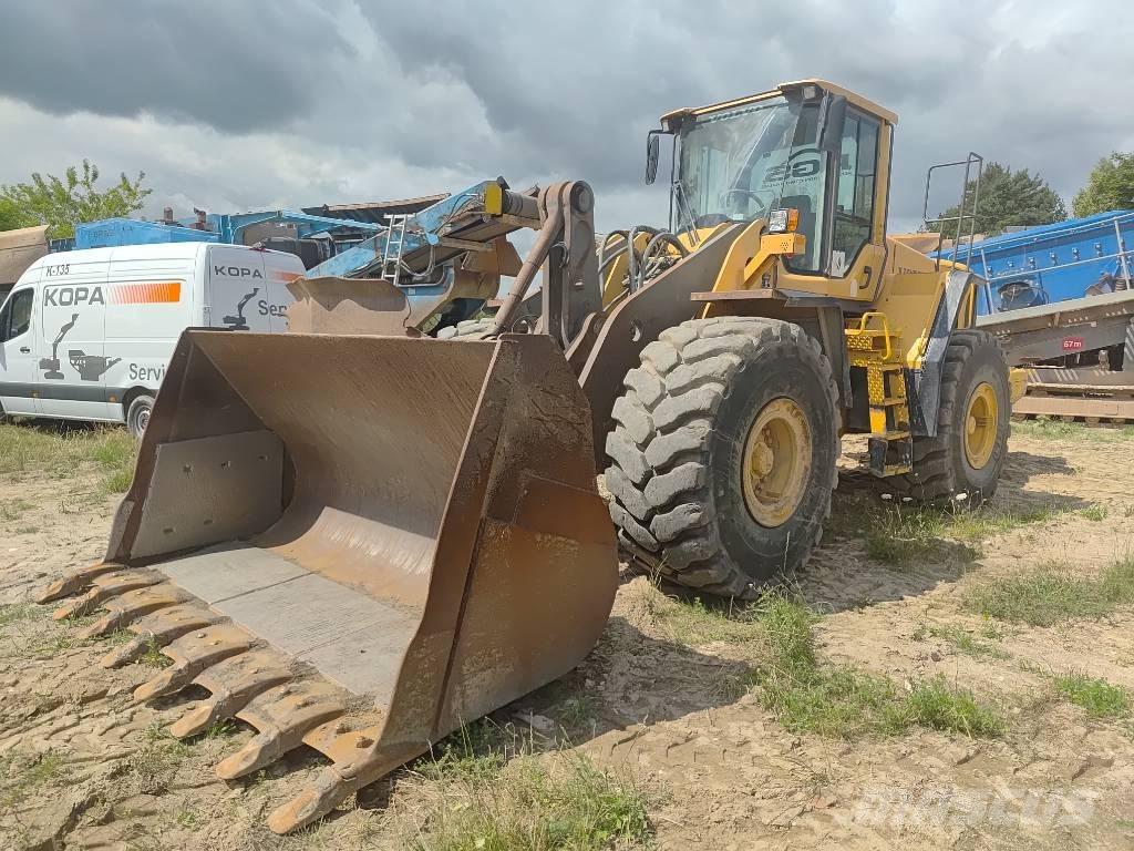 Volvo L 180 F Kolesni nakladalci
