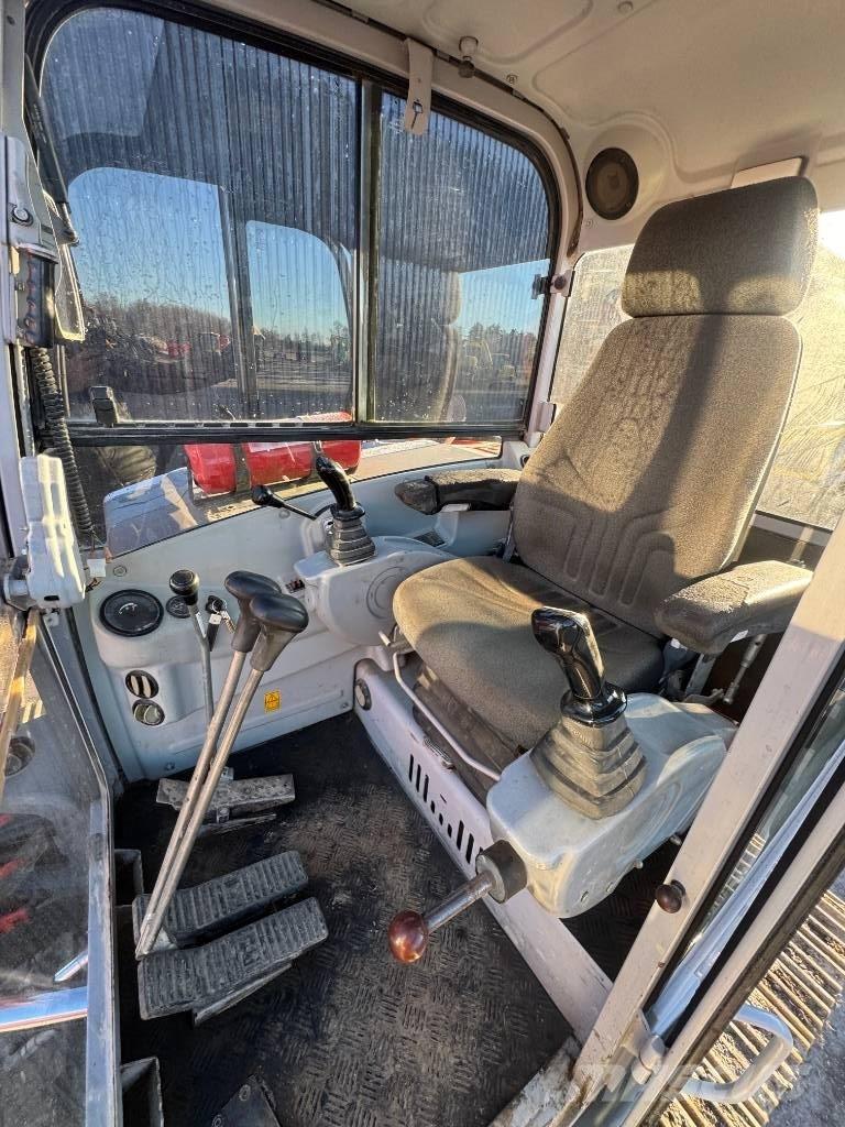 Wacker Neuson 75 Z3 Midi bagri 7t – 12t