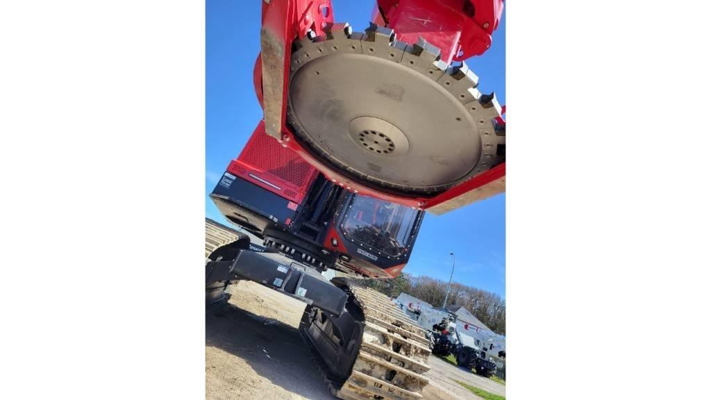  Quadco 24C Harvesterji