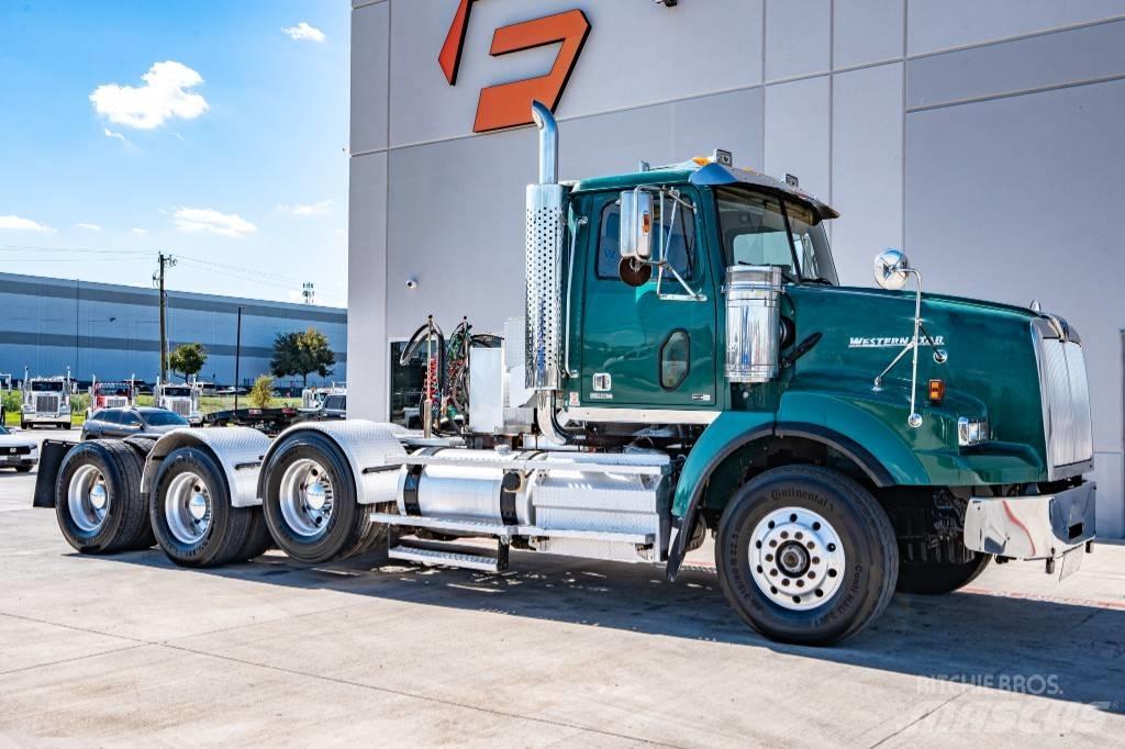 Western Star 4900 SB Vlačilci
