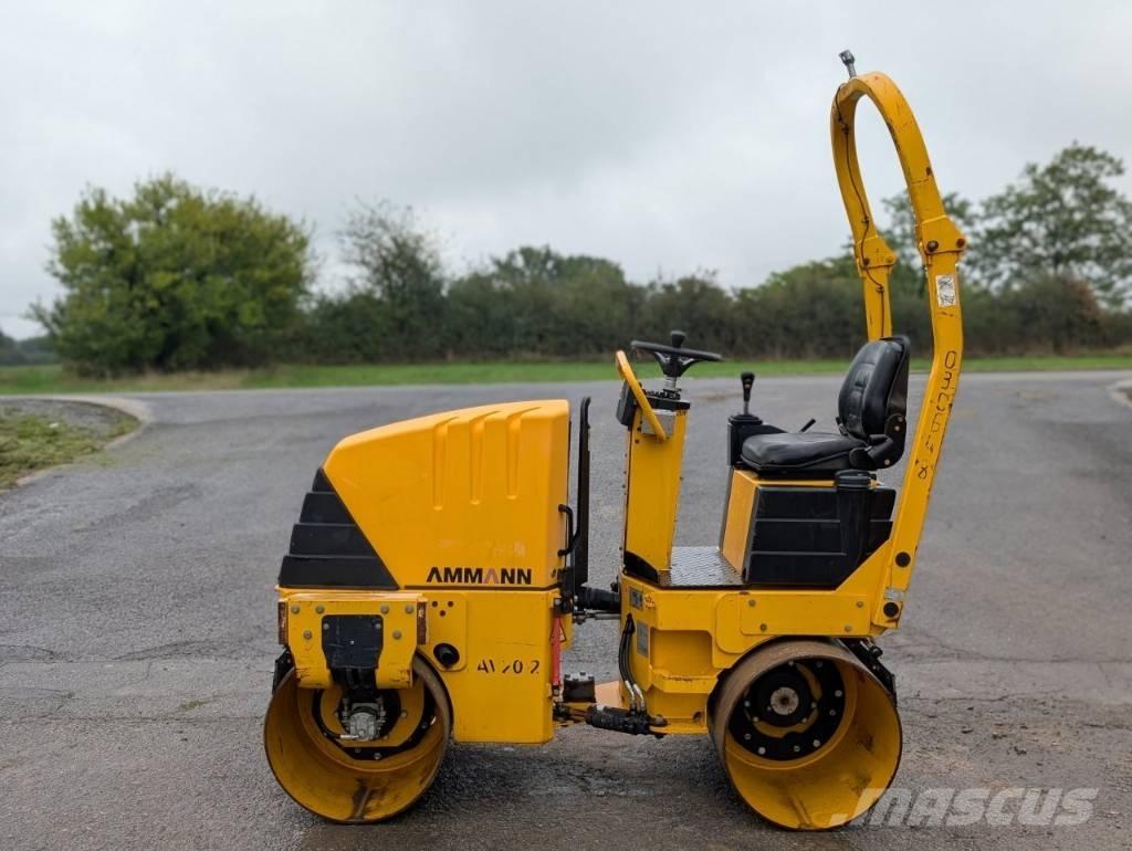 Ammann AV 20-2 Dvojni valjarji