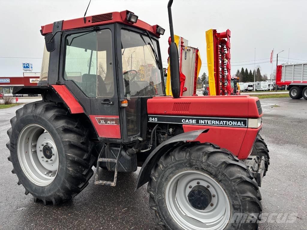 Case IH 845 XL Traktorji