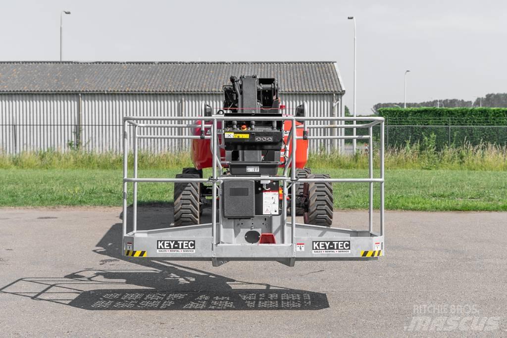 Manitou 200 ATJ e Zglobne dvižne ploščadi