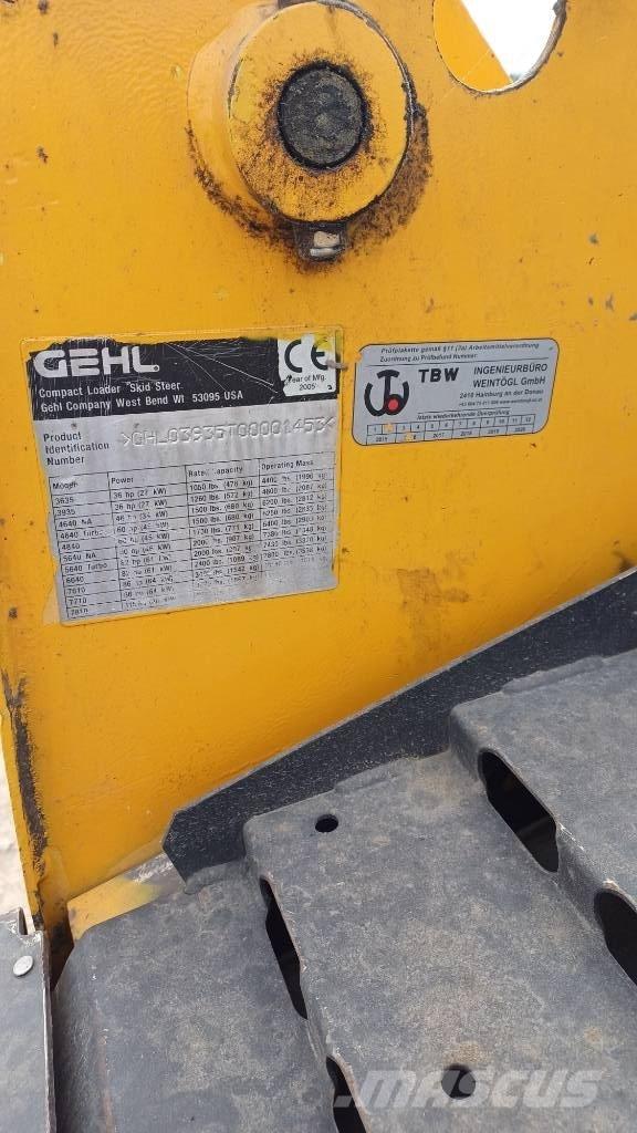 Gehl 3935 Skid steer mini nakladalci