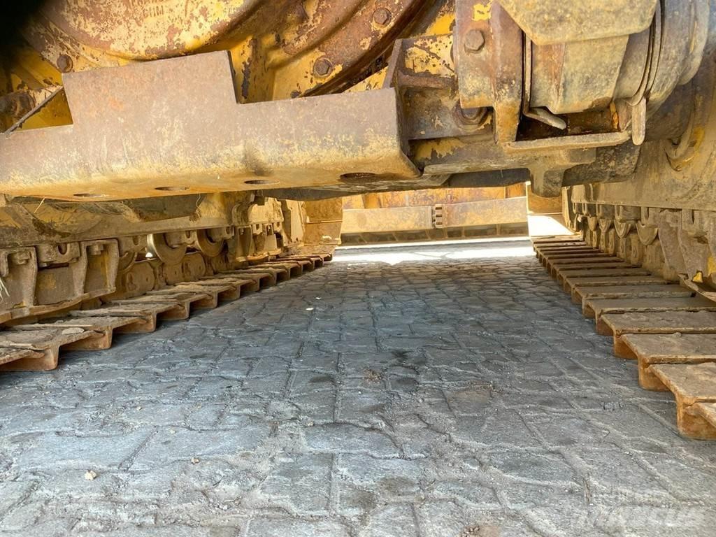 CAT D6T XW NVT Buldožerji goseničarji