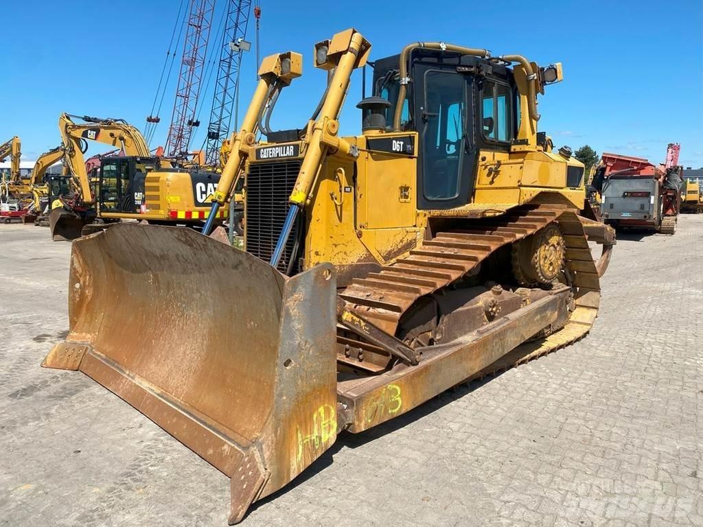 CAT D6T XW NVT Buldožerji goseničarji