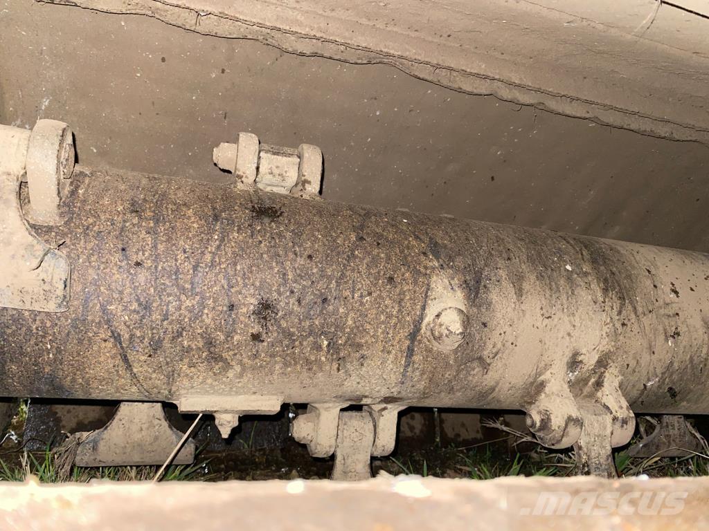 Kuhn VKM 280 Drobilci