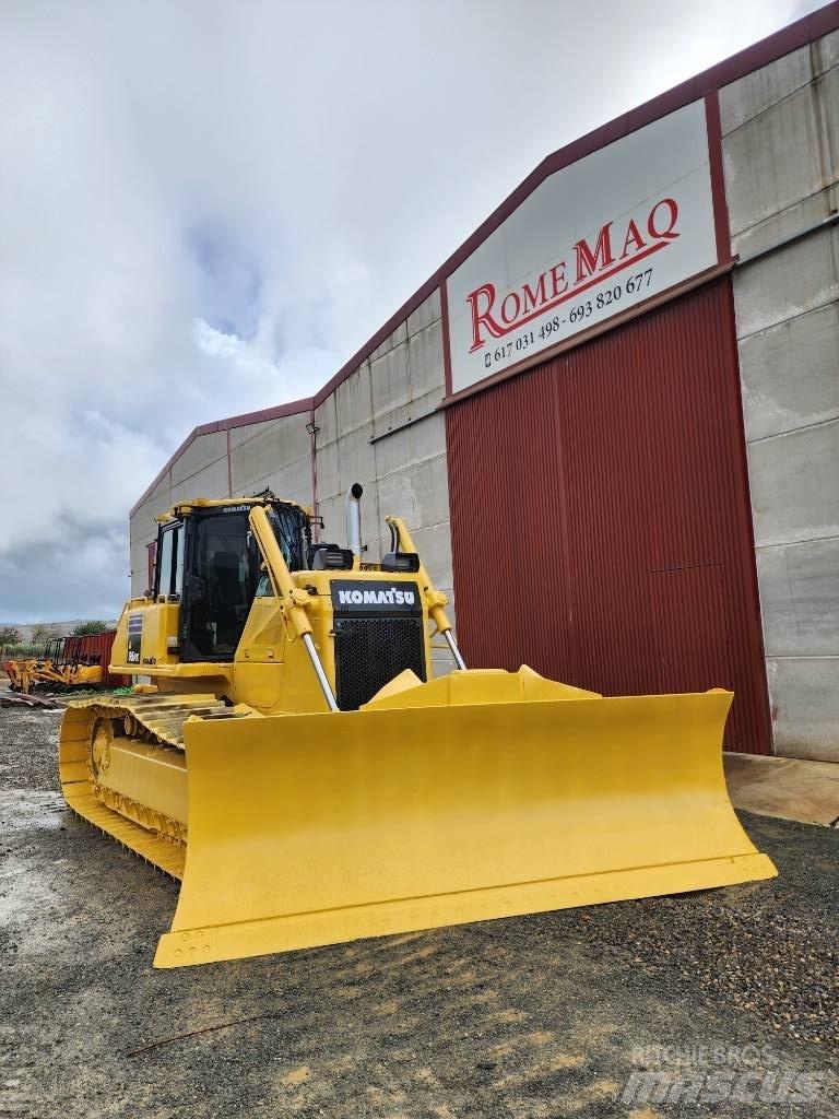 Komatsu D 65 PX-17 Buldožerji goseničarji