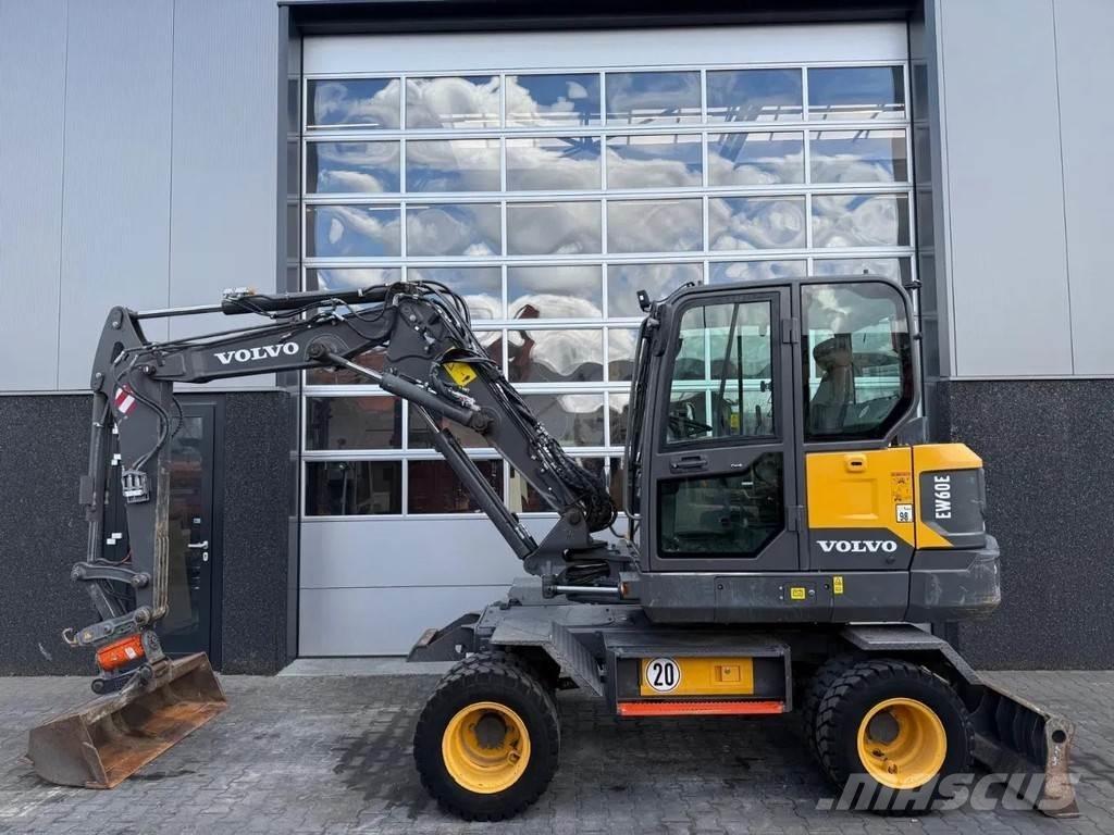 Volvo EW60E | A/C Midi bagri 7t – 12t