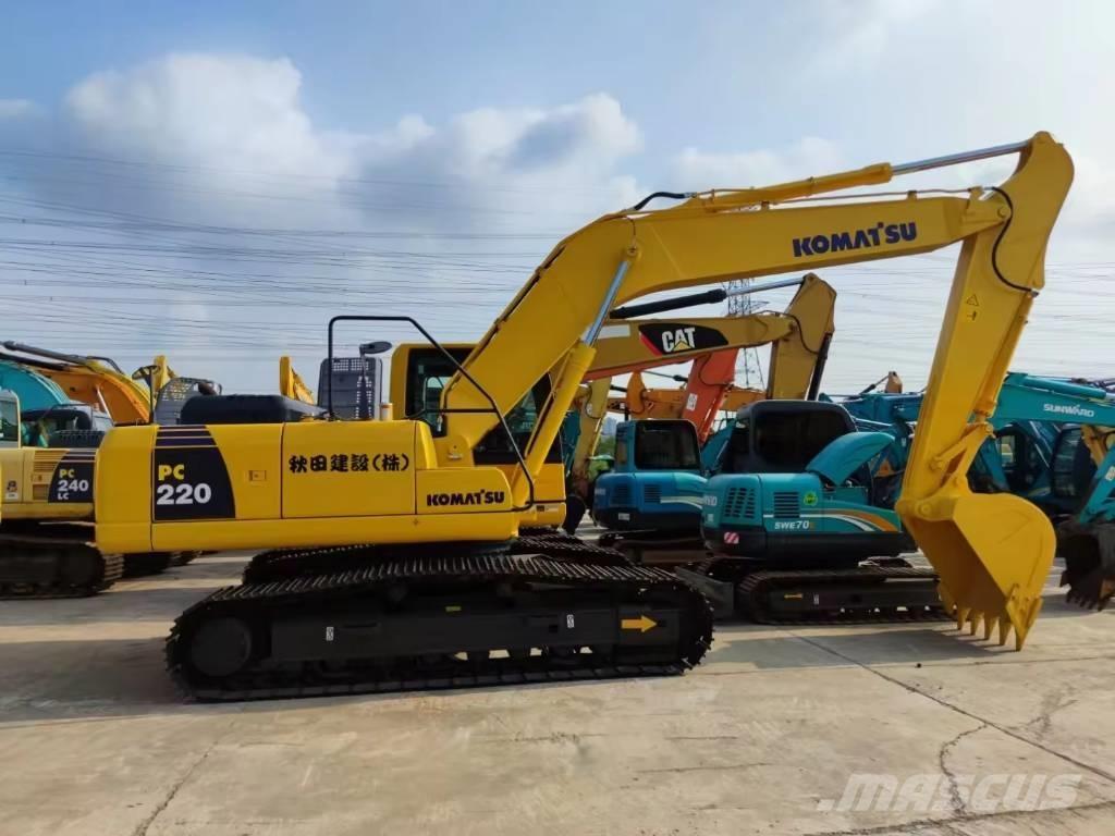 Komatsu PC 220 Bagri goseničarji